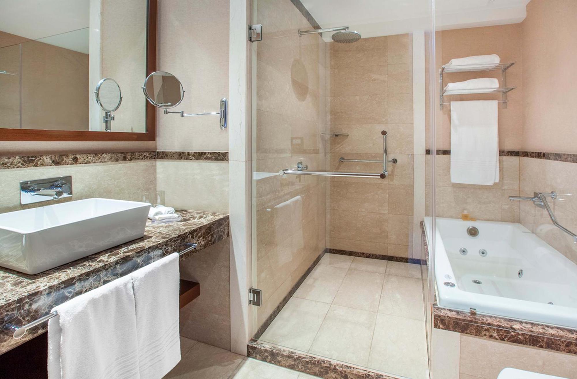 Superior Double or Twin Room,1742761214:JPEG